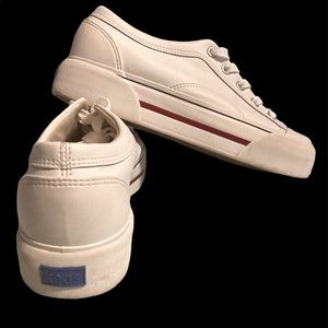 Keds Jump Kick Trendy White Chunky Leather Sneakers. Size 7.5 Women’s.